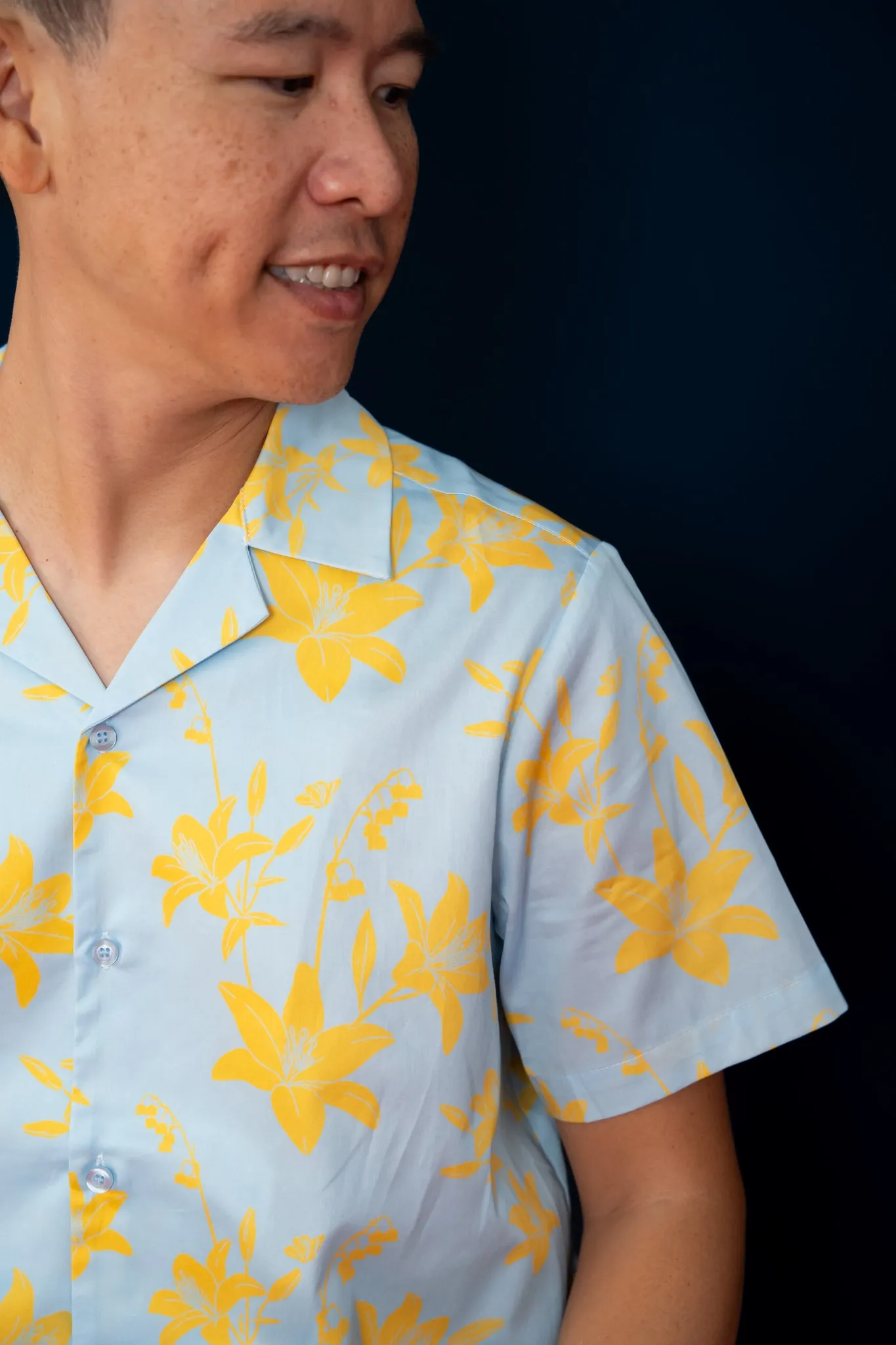 Men's Hawaiian Shirt - Lily Valley